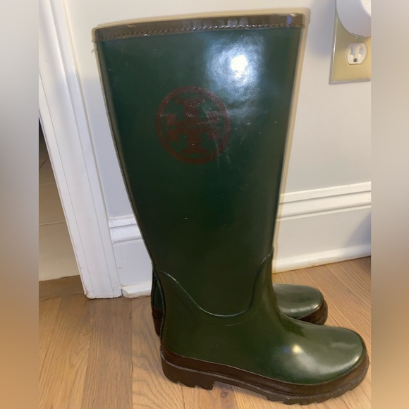 Tory Burch Green Rain Boots - Picture 2 of 2